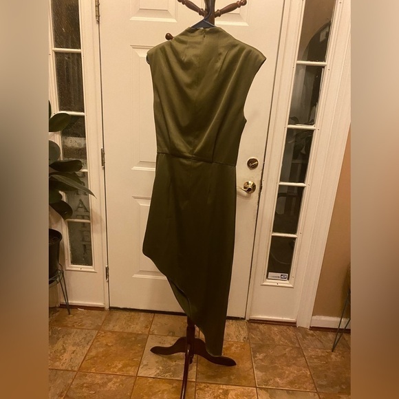 NWOT ELLIAT ARMY GREEN ASYMMETRICAL DRESS SIZE S - Picture 7 of 11